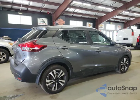2018 Nissan Kicks S from USA, damaged, VIN 3N1CP5CUXJL544761